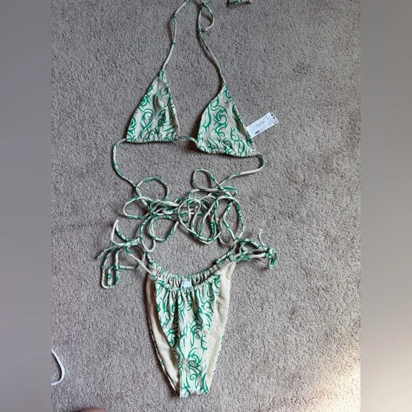 2pc bikini - Picture 4 of 5